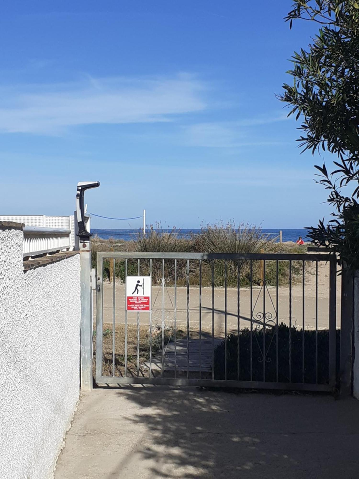 Oasis Apartments Playa Albaranas Denia Εξωτερικό φωτογραφία
